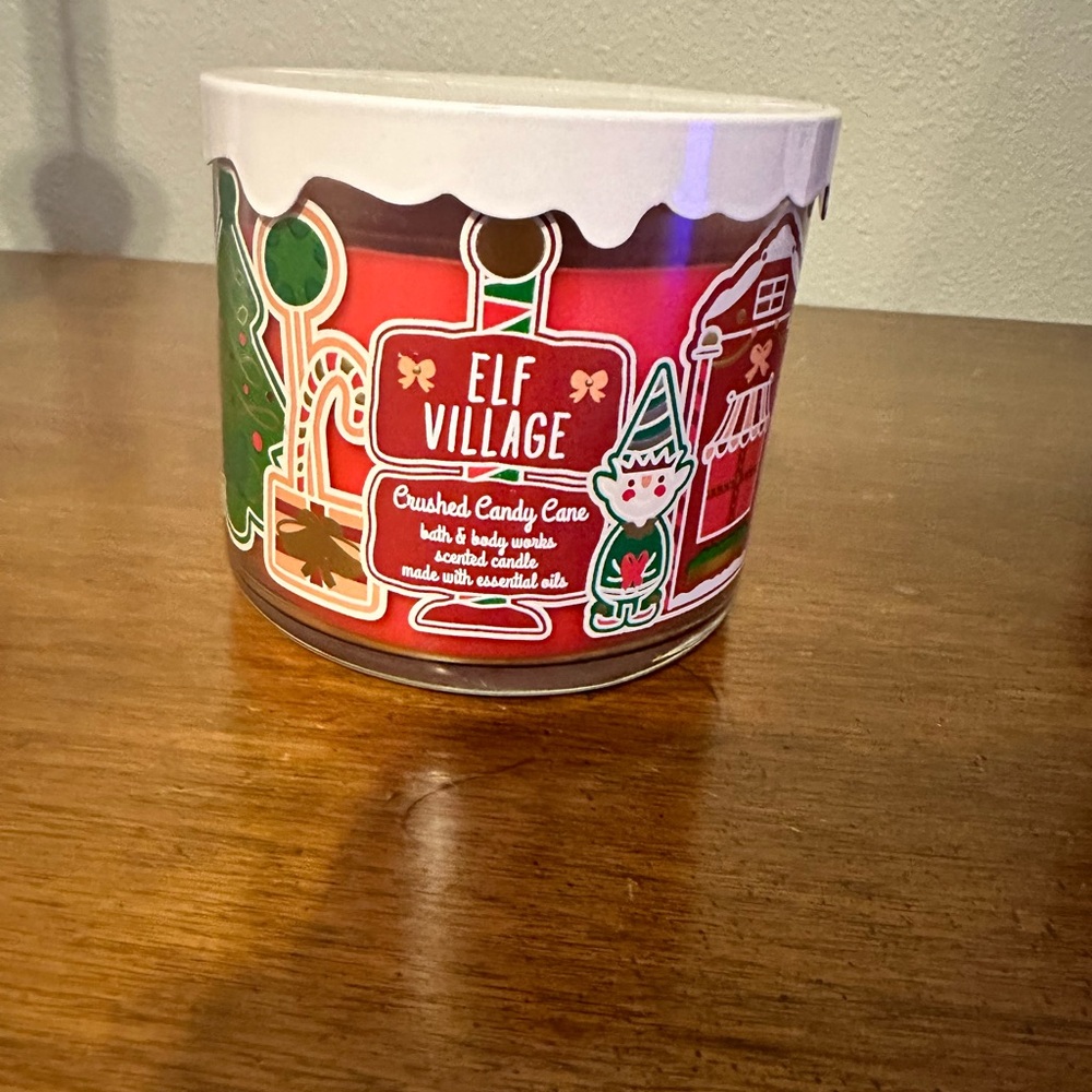*Rare* Elf Village Bath & Body Candle